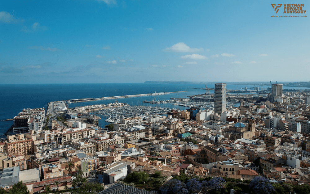 tay-ban-nha-vietnam-private-advisory-013