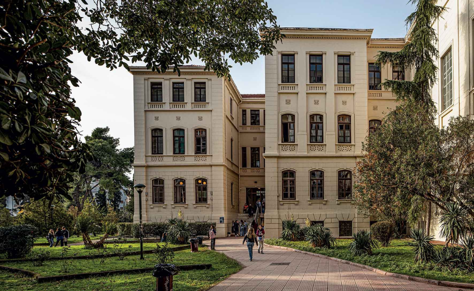 Top 10 trường đại học Hy Lạp